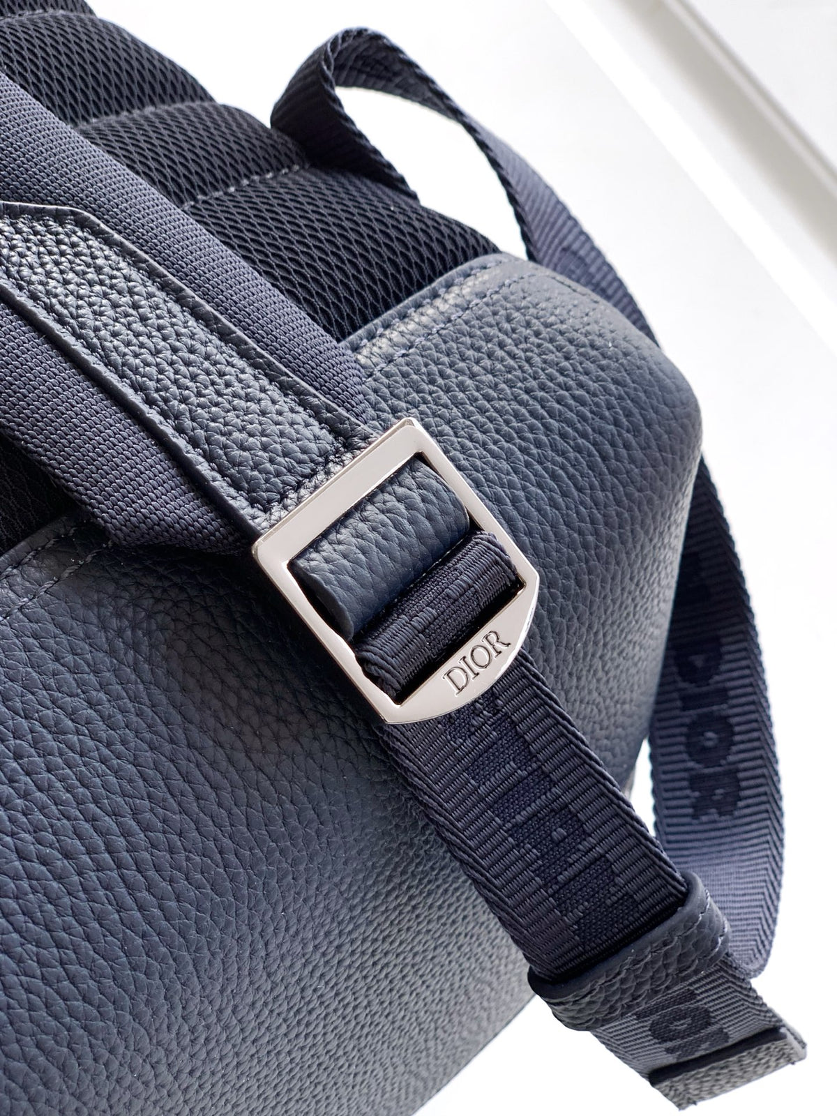 Великий рюкзак Dior Rider 2.0 з натуральної шкіри — фото 7