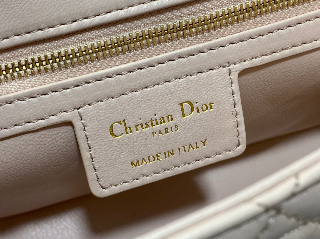 Мала сумка Dior Caro з натуральної шкіри — фото 8