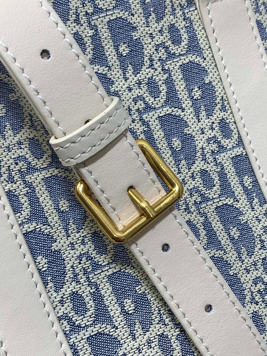 Середня сумка-боулинг Dior D-Vibe з натуральної шкіри — фото 7