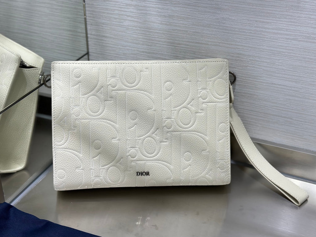 Клатч Dior із тисненої натуральної шкіри — фото 1