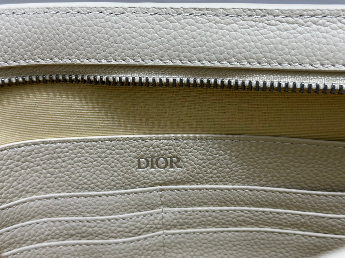 Клатч Dior із тисненої натуральної шкіри — фото 9