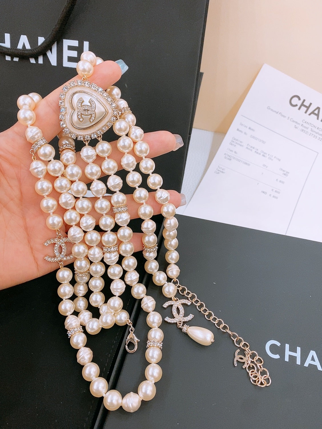 Пояс-ланцюжок Chanel з перлинним декором — фото 4