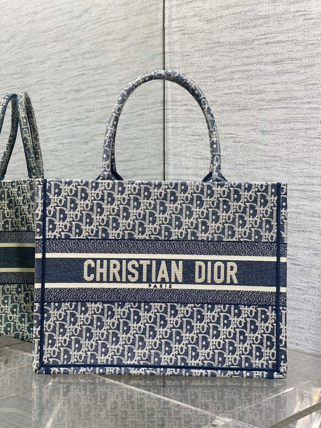 Середня сумка-тоут Dior з текстилю — фото 1