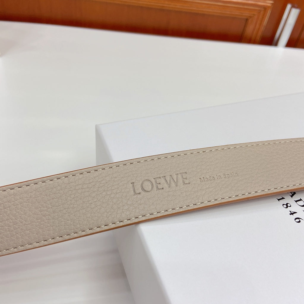 Ремінь Loewe з натуральної шкіри — фото 4