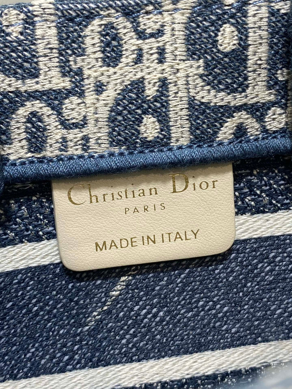 Сумка-тоут Dior з натуральної шкіри — фото 9