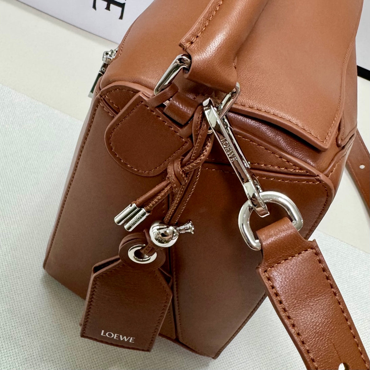 Жіноча сумка Loewe Puzzle Anagram 652567