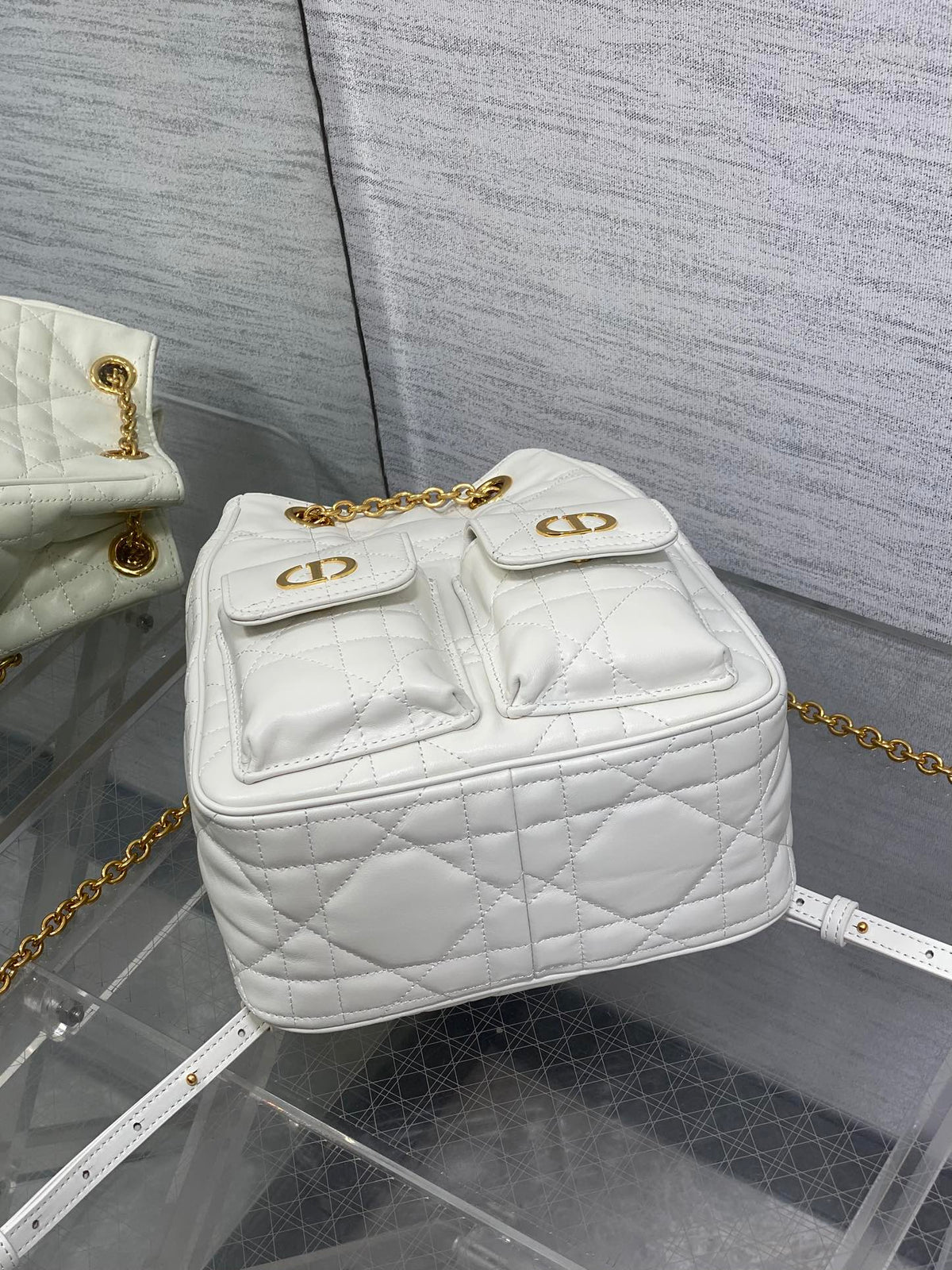 Велика сумка-відро Dior Caro Multicarry зі шкіри ягняти — фото 7