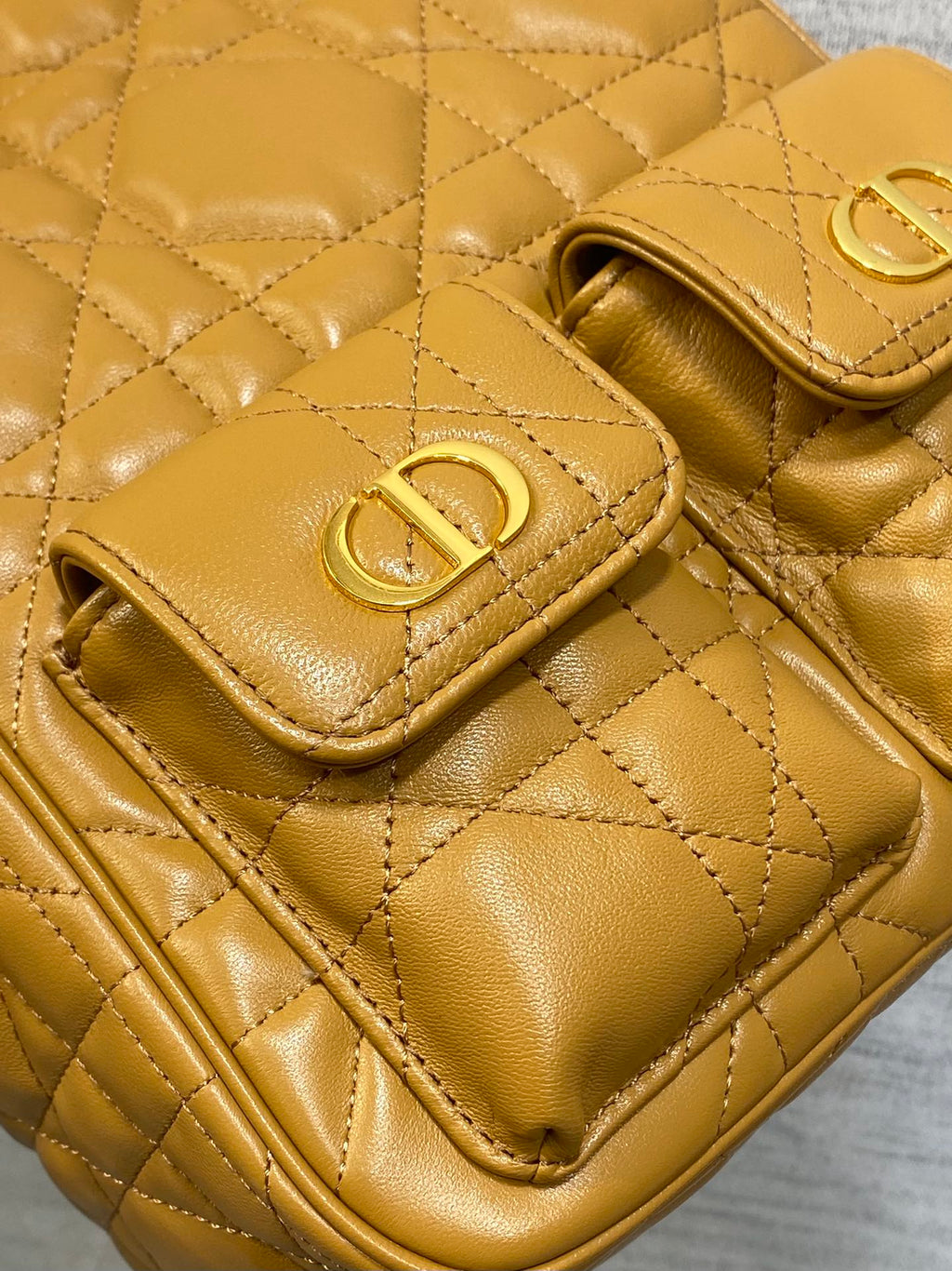 Велика сумка-відро Dior Caro Multicarry зі шкіри ягняти — фото 3