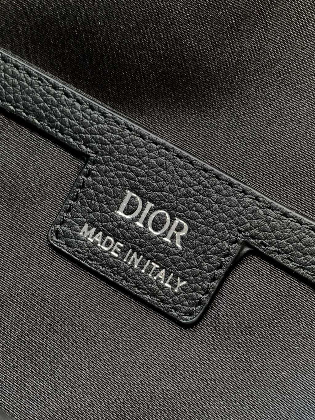 Поясна сумка Dior Saddle з натуральної шкіри — фото 9