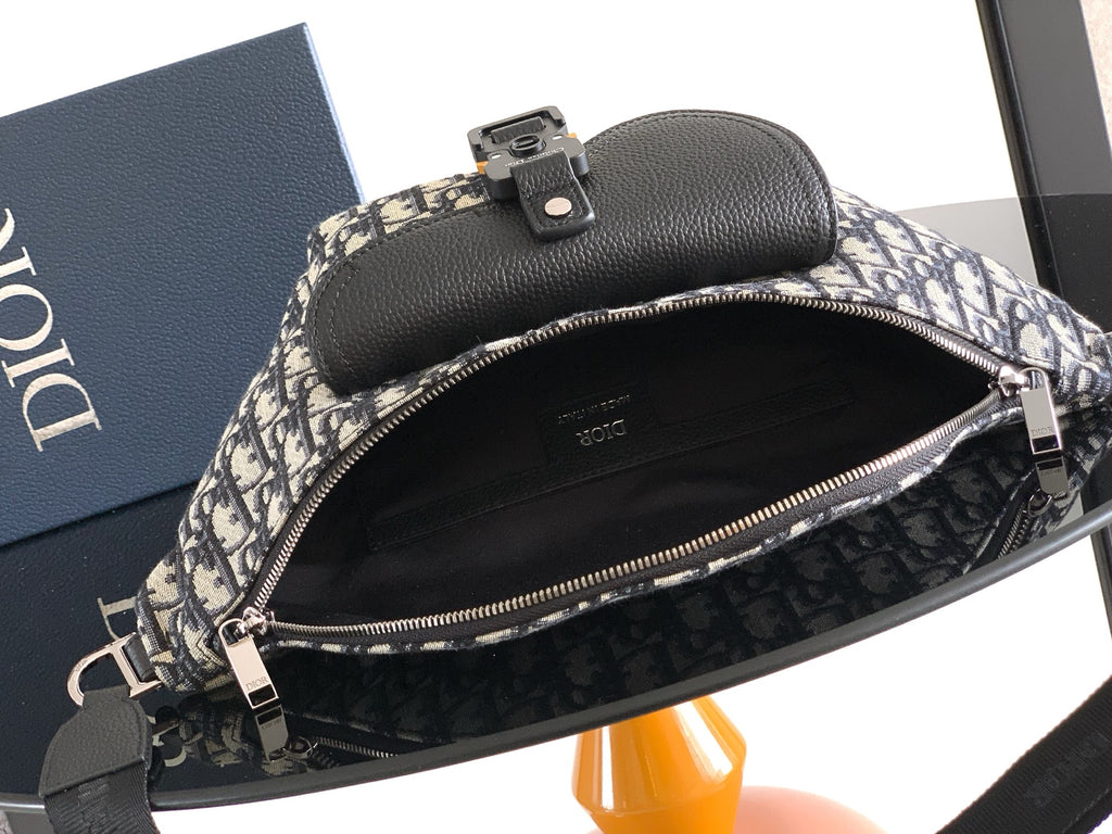 Поясна сумка Dior Saddle з натуральної шкіри — фото 8