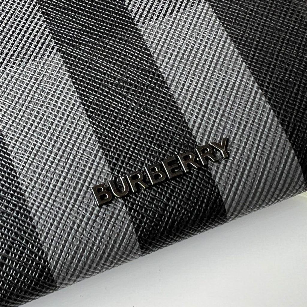 Клатч Burberry London із зернистої натуральної шкіри — фото 6