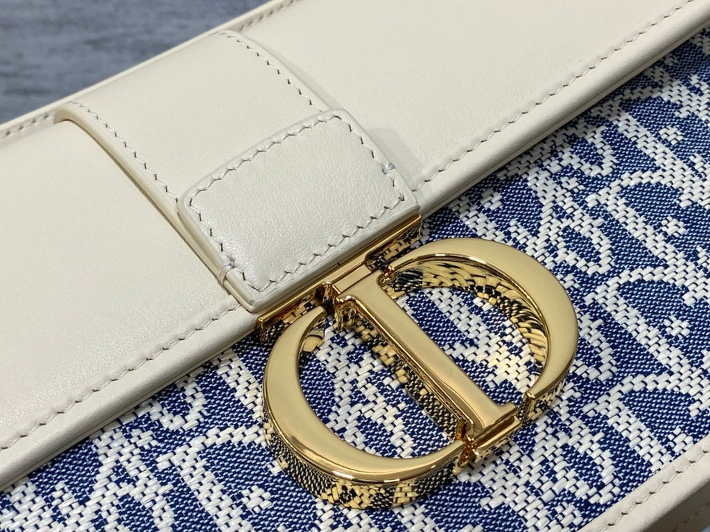 Середня сумка Dior 30 Montaigne з натуральної шкіри — фото 3