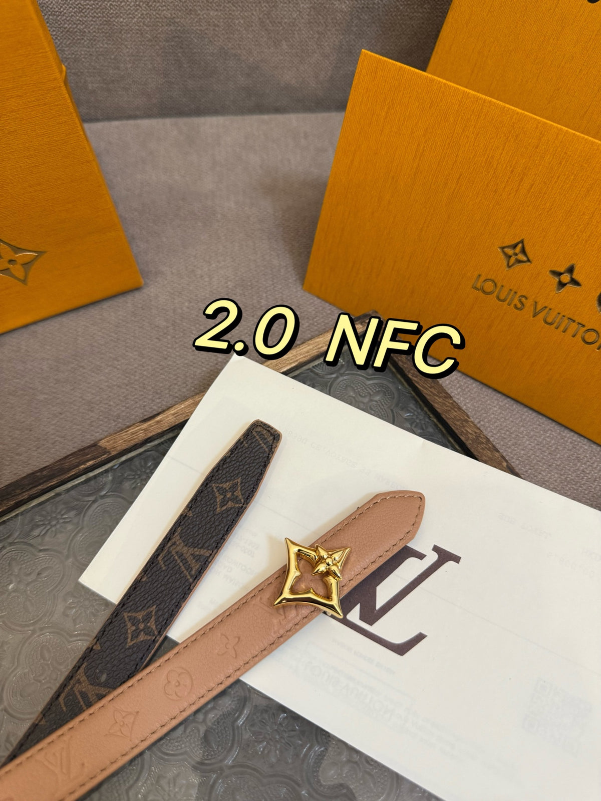 Ремінь Louis Vuitton з текстилю й натуральної шкіри — фото 4