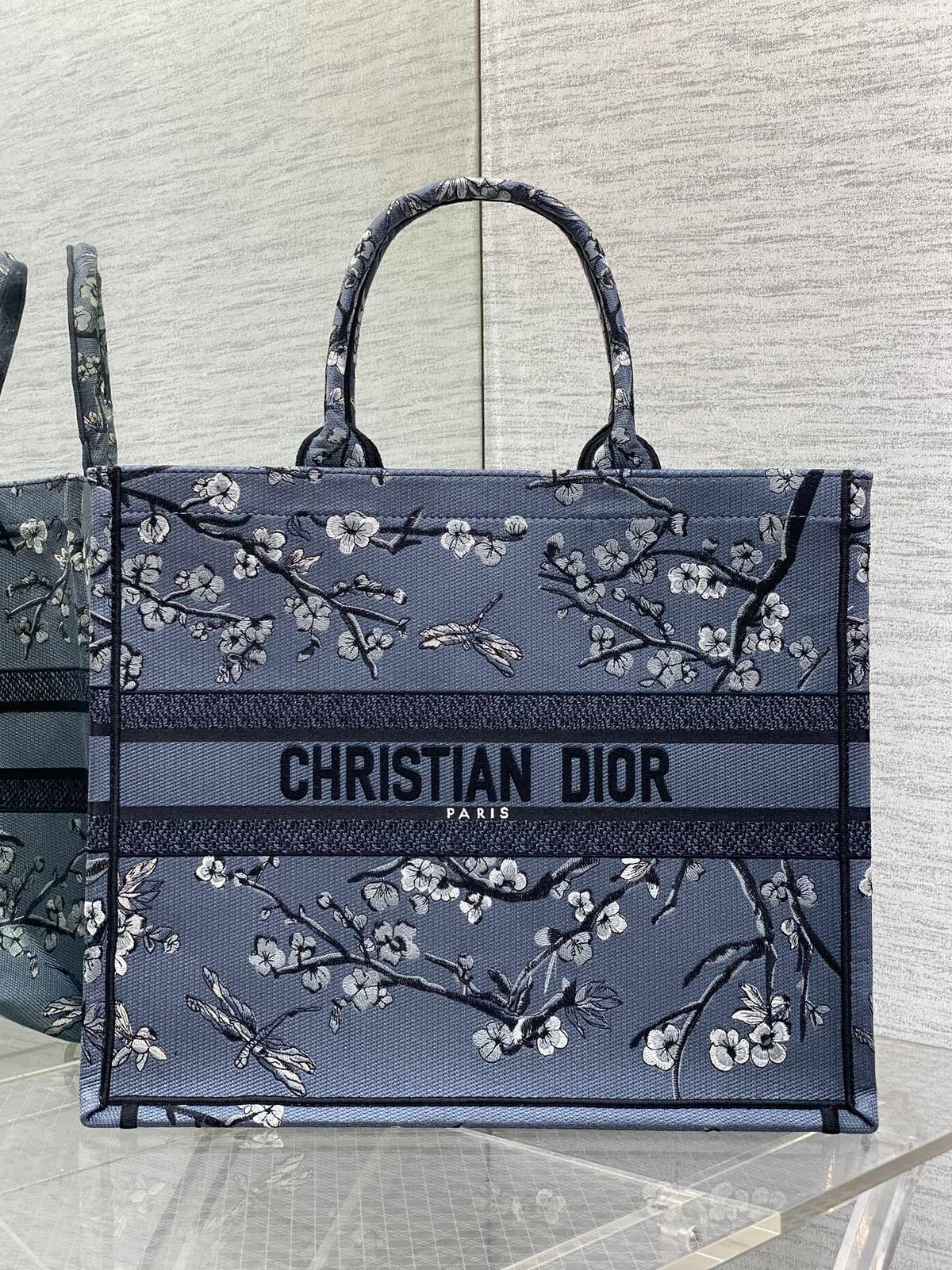 Велика сумка-тоут Dior з текстилю — фото 1