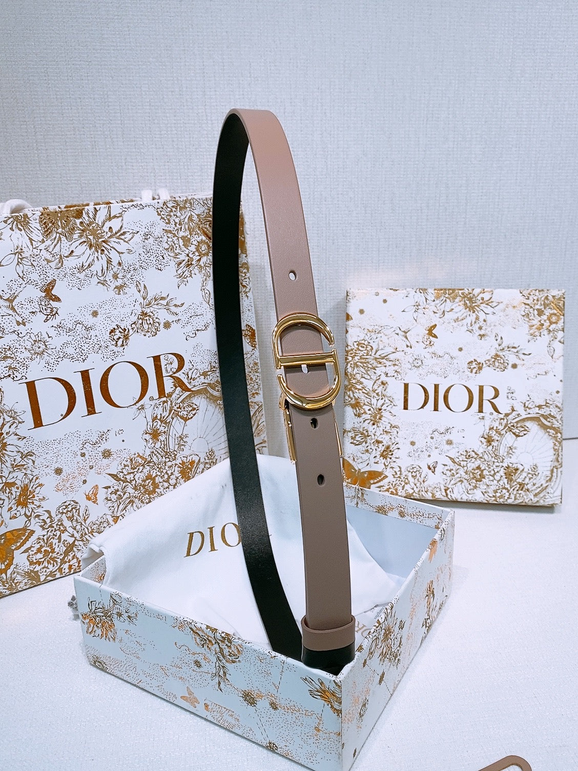 Ремінь Dior з натуральної шкіри теляти — фото 1