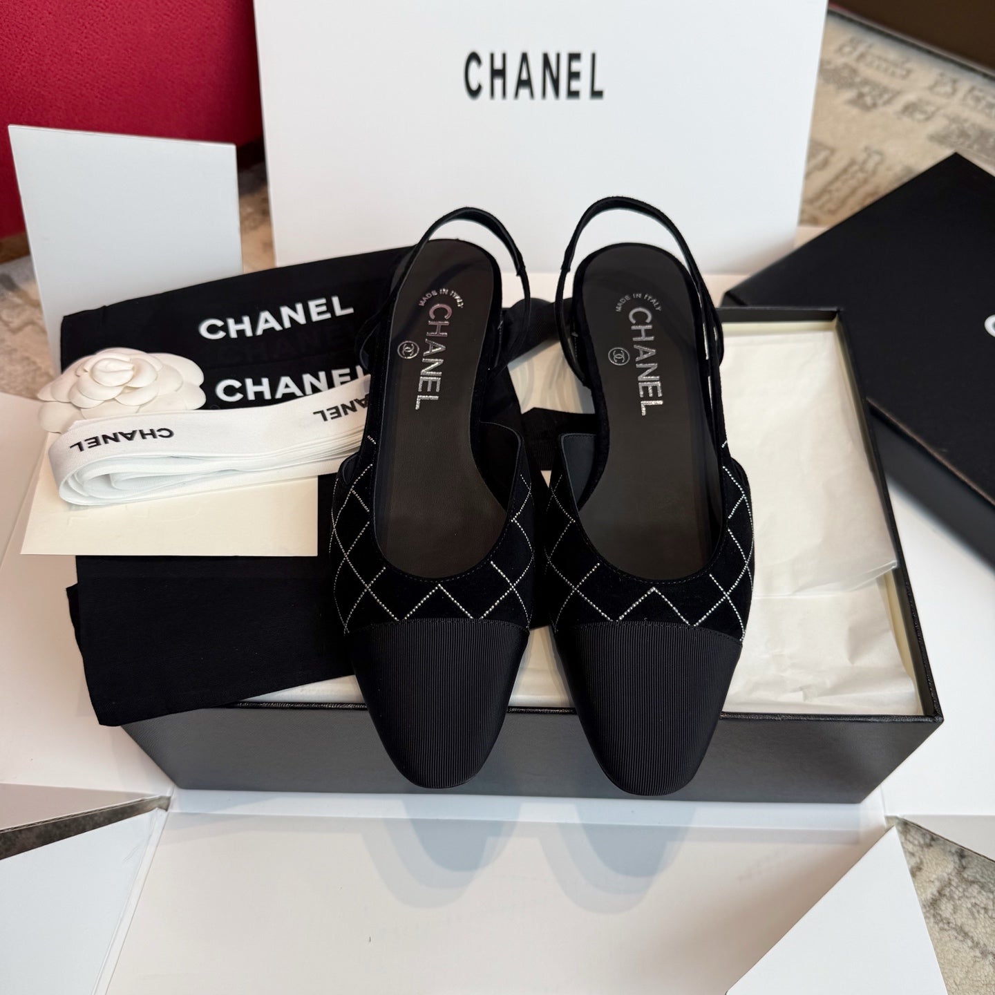 Жіночі замшеві взуття Chanel Slingback