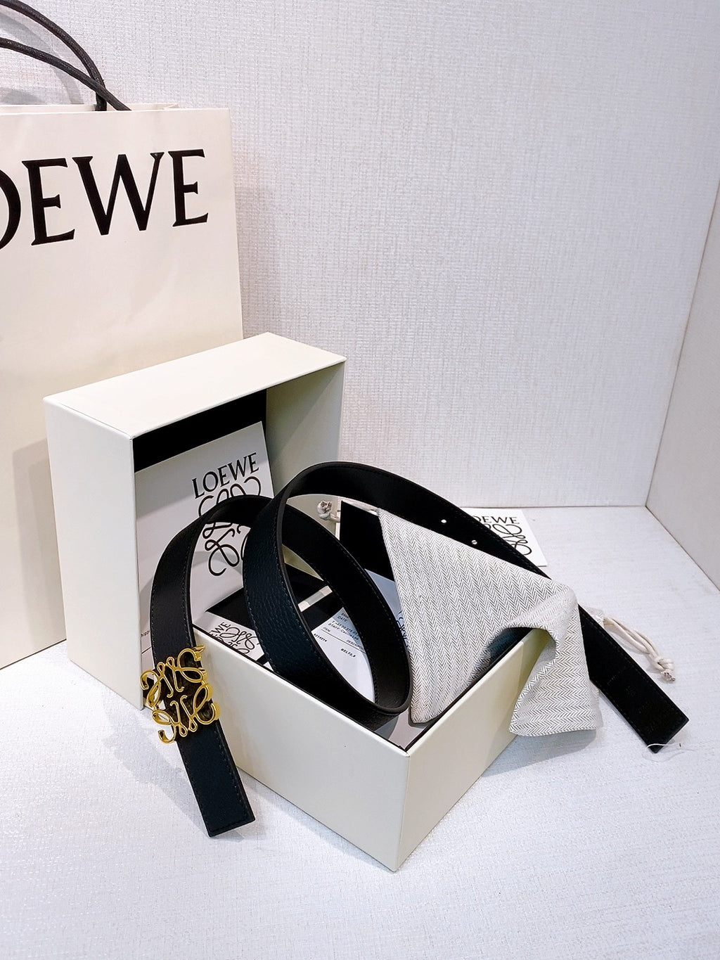 Ремінь Loewe з шкіри — фото 3