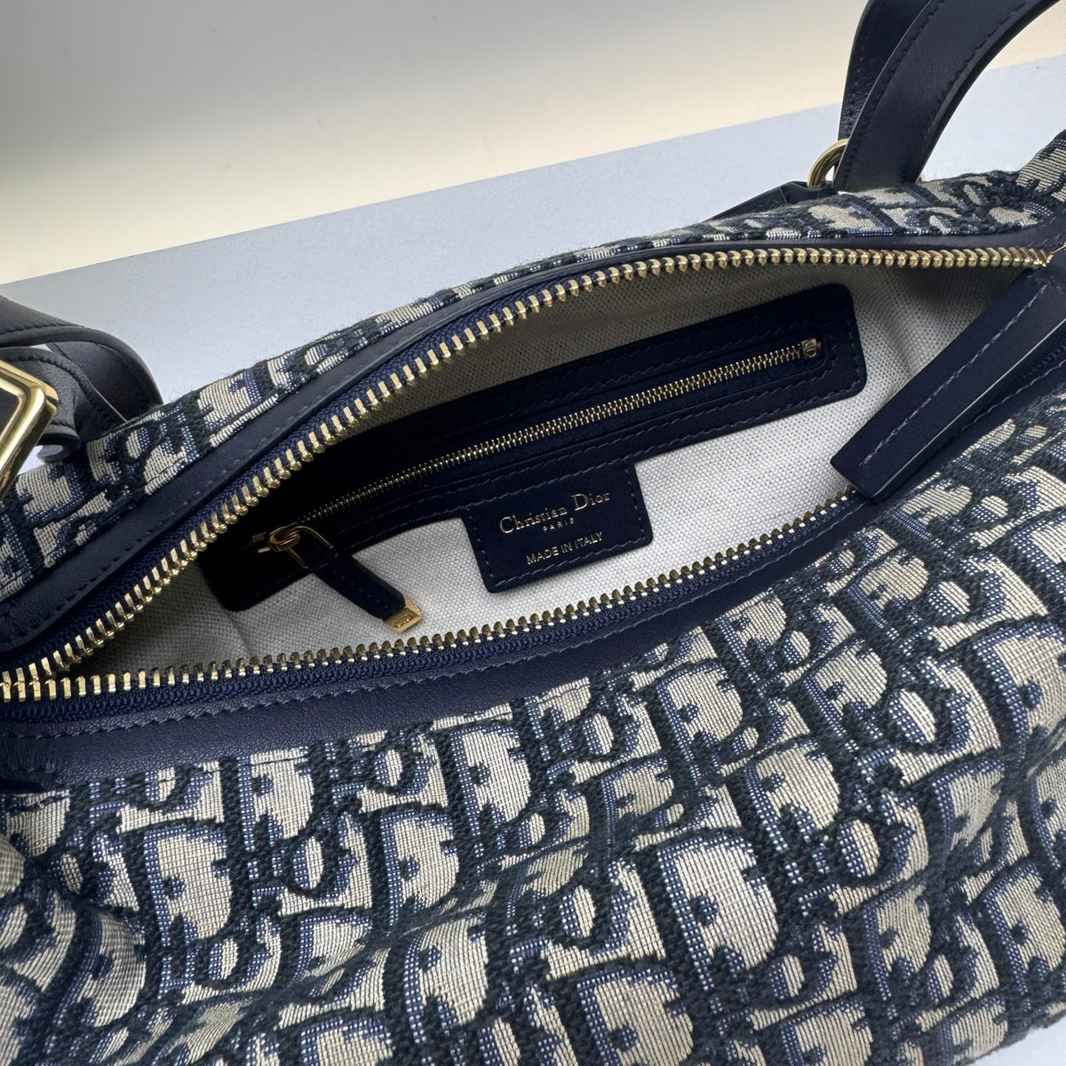 Мала сумка Dior D-Journey з натуральної шкіри — фото 8