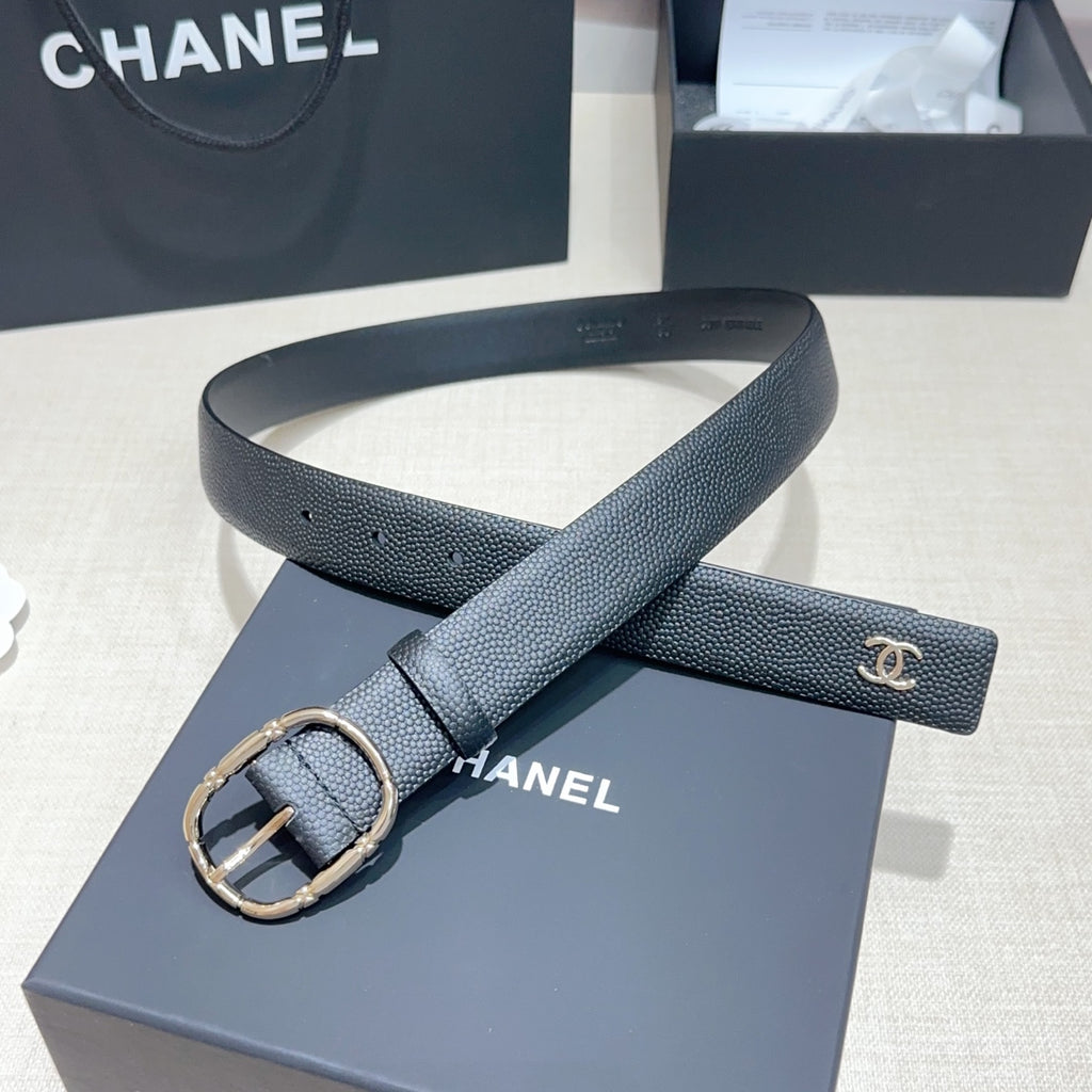 Ремінь Chanel з натуральної шкіри з перлинним декором — фото 3