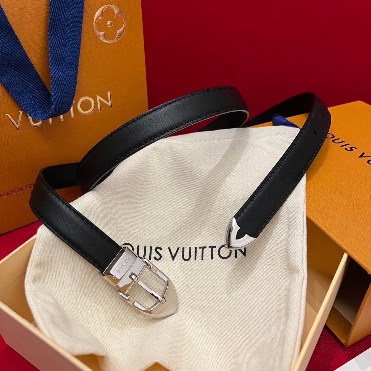 Ремінь Louis Vuitton з пряжкою-штифтом — фото 3