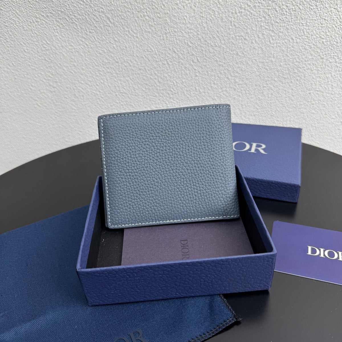 Гаманець Dior з натуральної шкіри — фото 3
