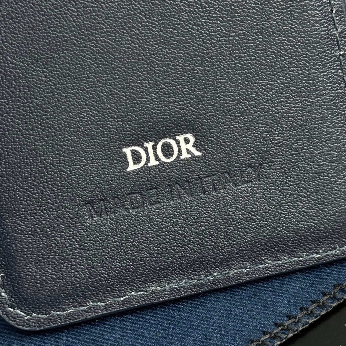 Кардхолдер Dior Saddle із тисненої натуральної шкіри — фото 9