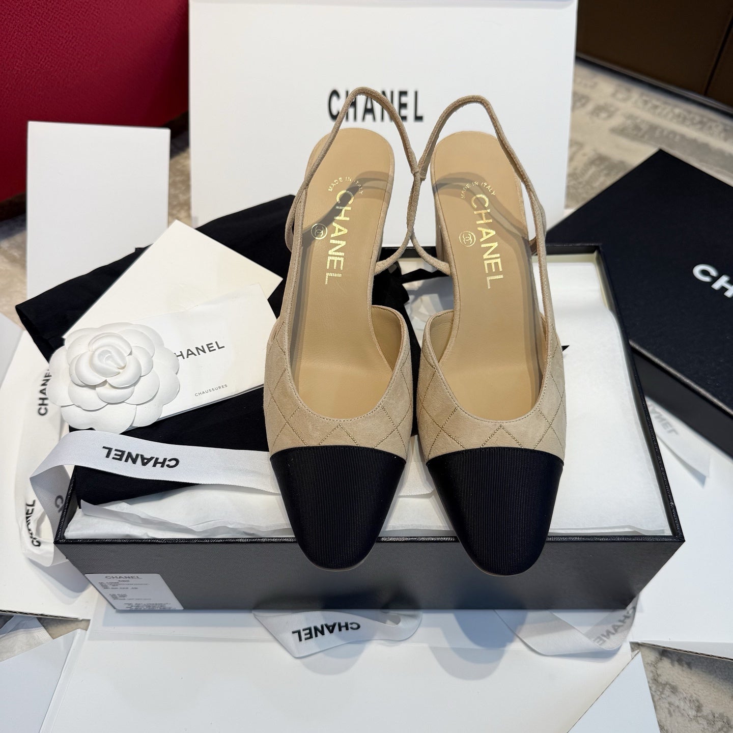 Жіночі елегантні замшеві туфлі Chanel Slingback