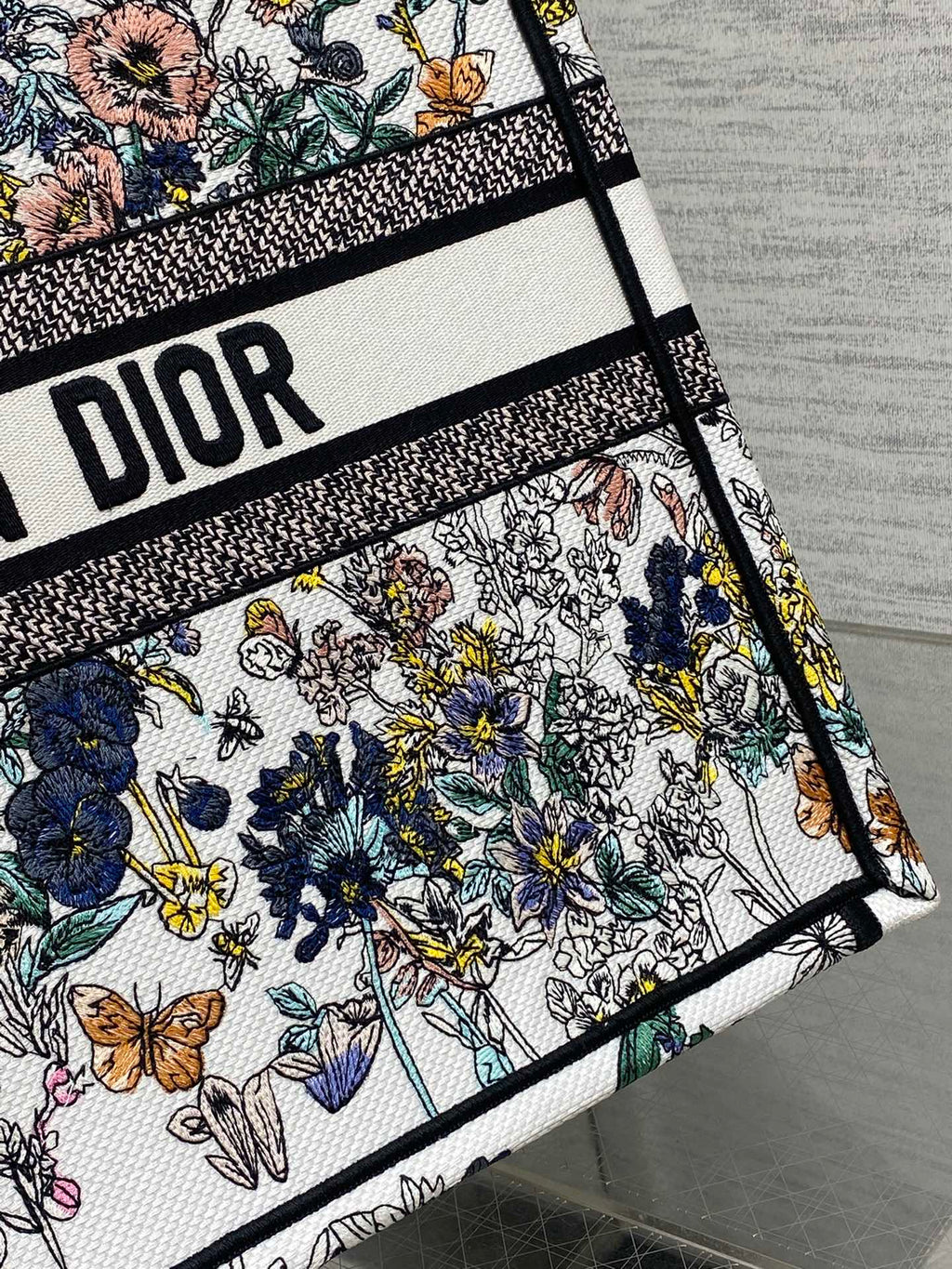Велика сумка-тоут Dior з текстилю — фото 3