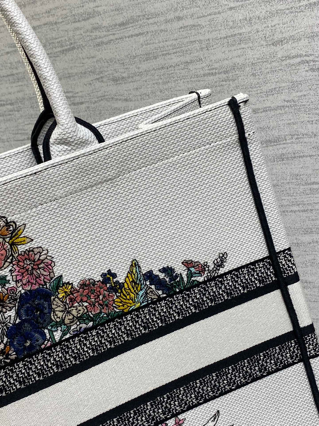 Велика сумка-тоут Dior з текстилю — фото 5