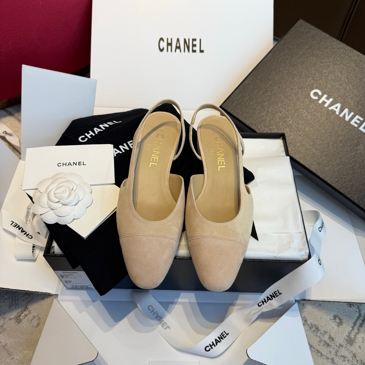 Жіночі замшеві взуття Chanel Slingback
