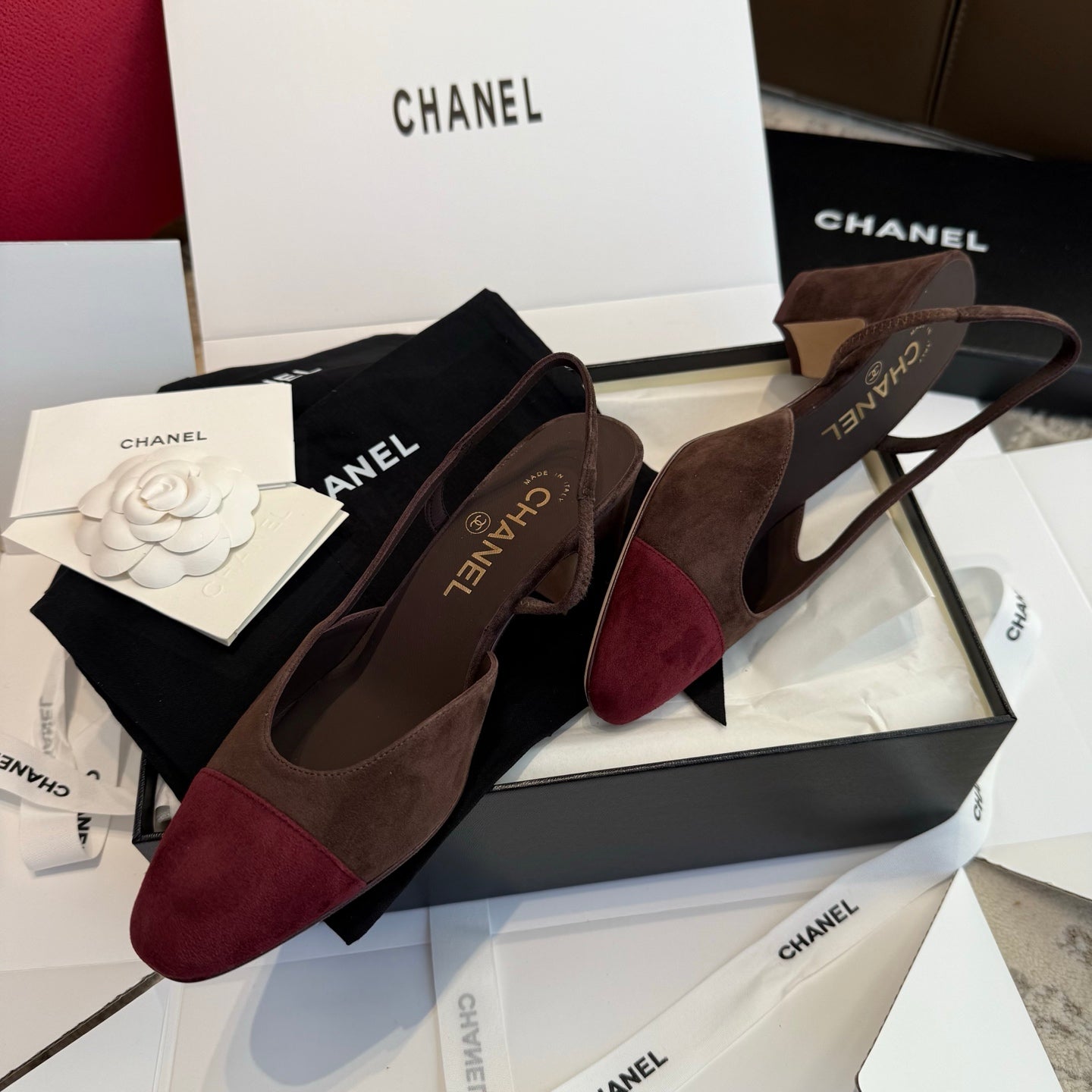 Жіночі елегантні замшеві туфлі Chanel Slingback