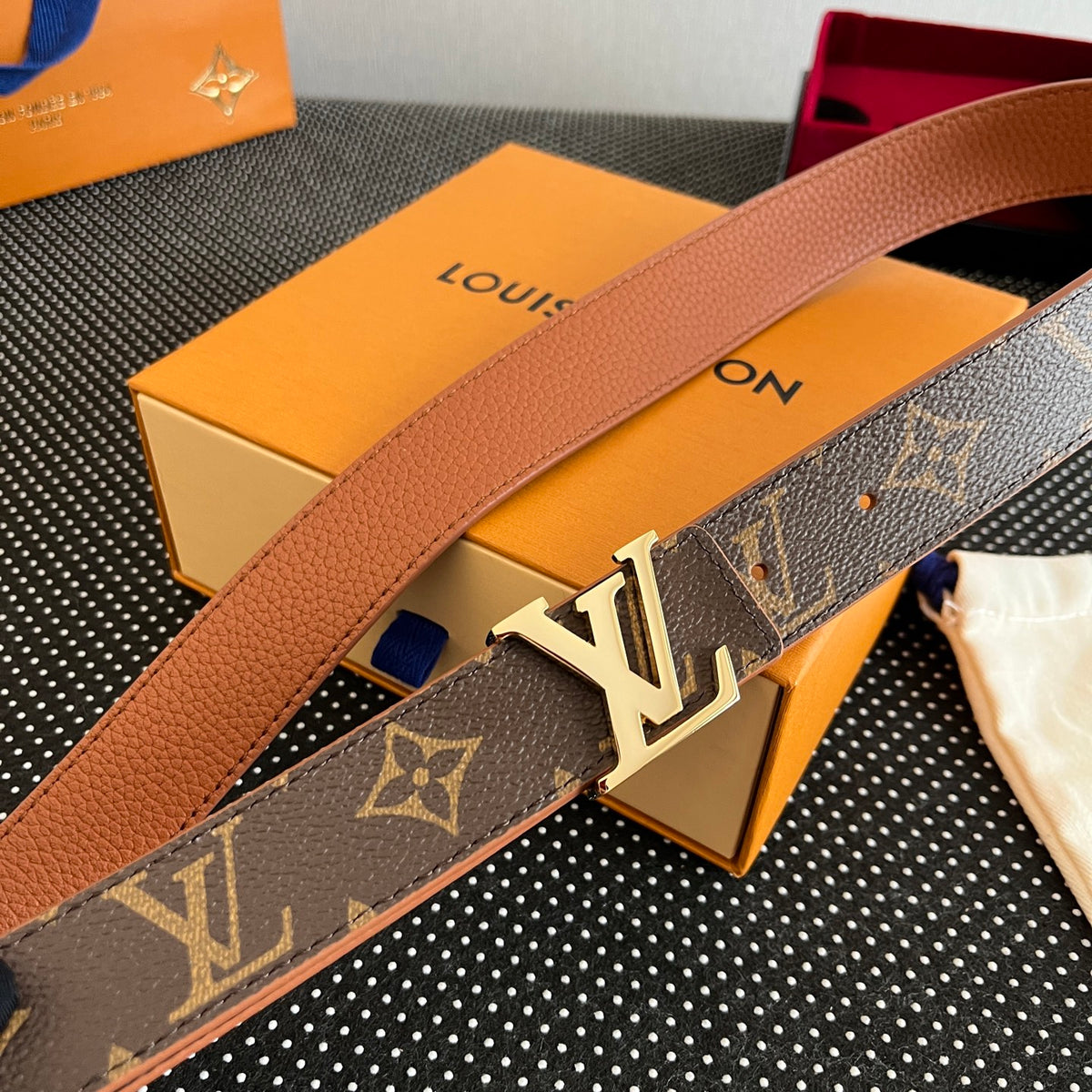 Ремінь Louis Vuitton з текстилю й натуральної шкіри — фото 2