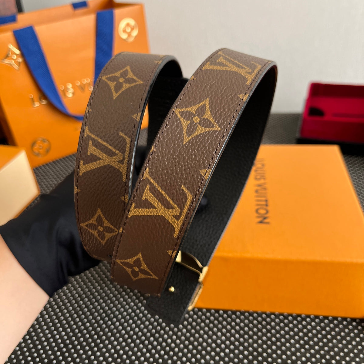 Ремінь Louis Vuitton з текстилю й натуральної шкіри — фото 3