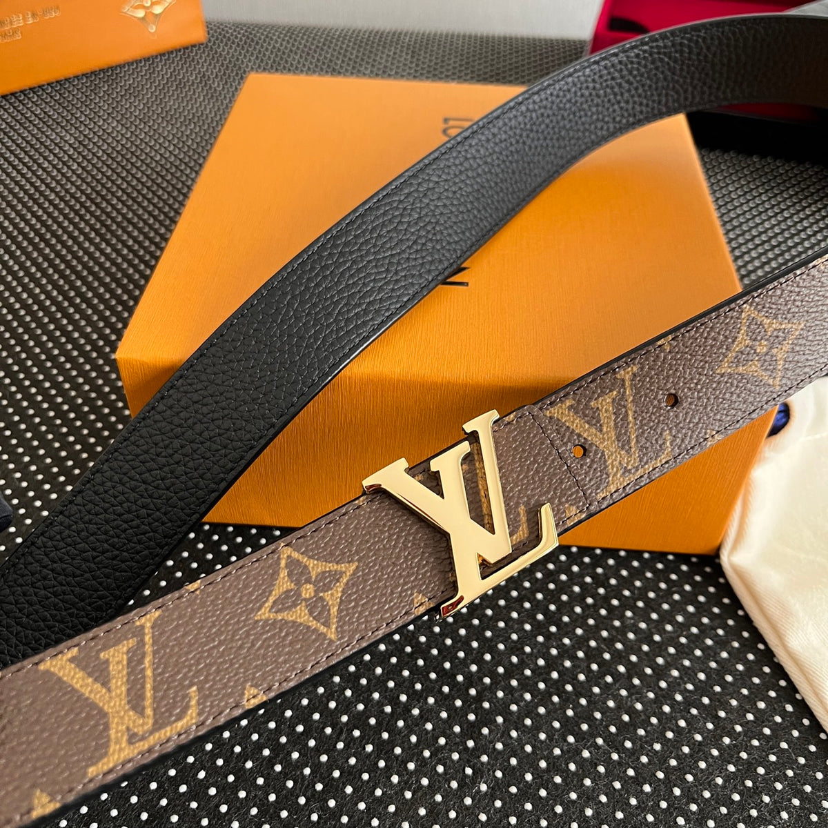 Ремінь Louis Vuitton з текстилю й натуральної шкіри — фото 2