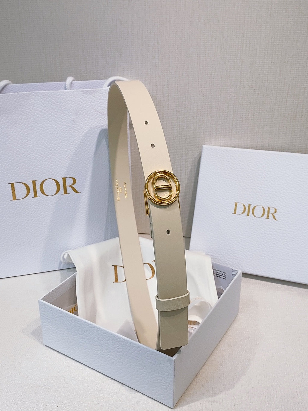 Ремінь Dior з натуральної шкіри теляти — фото 1