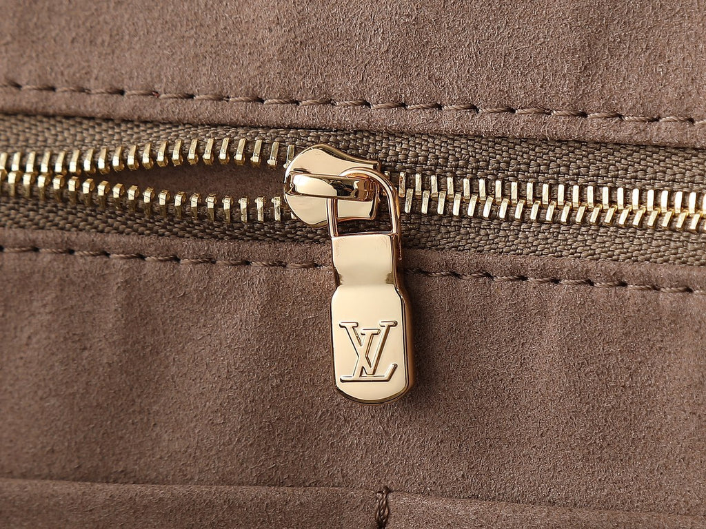 Жіноча сумка-шопер Louis Vuitton Hobo