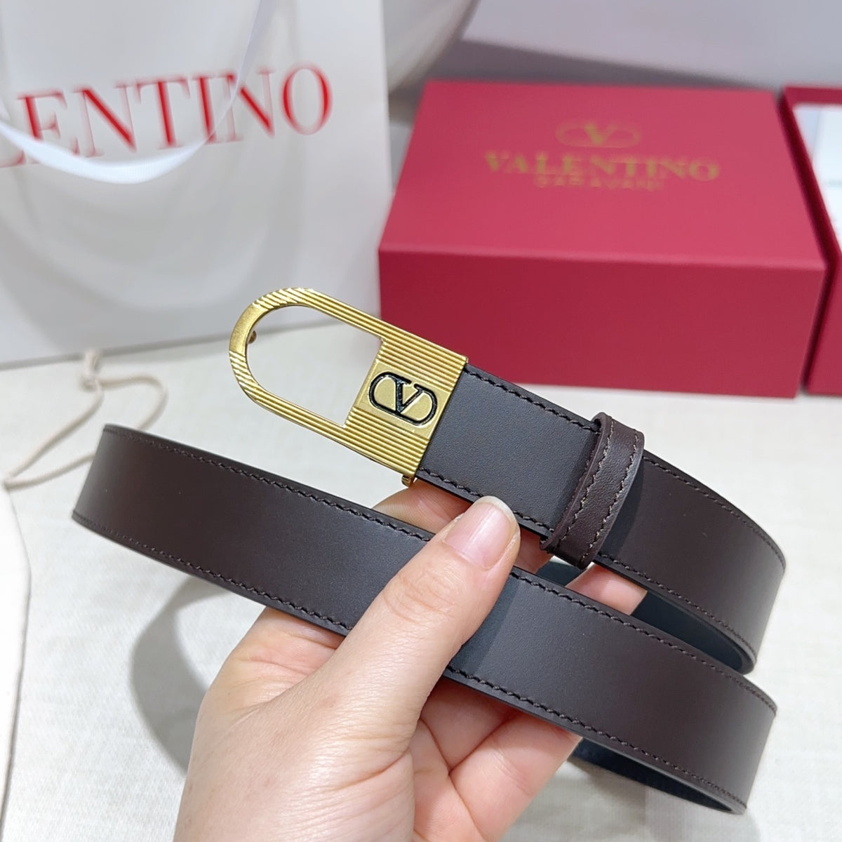 Ремінь Valentino з натуральної шкіри теляти — фото 3