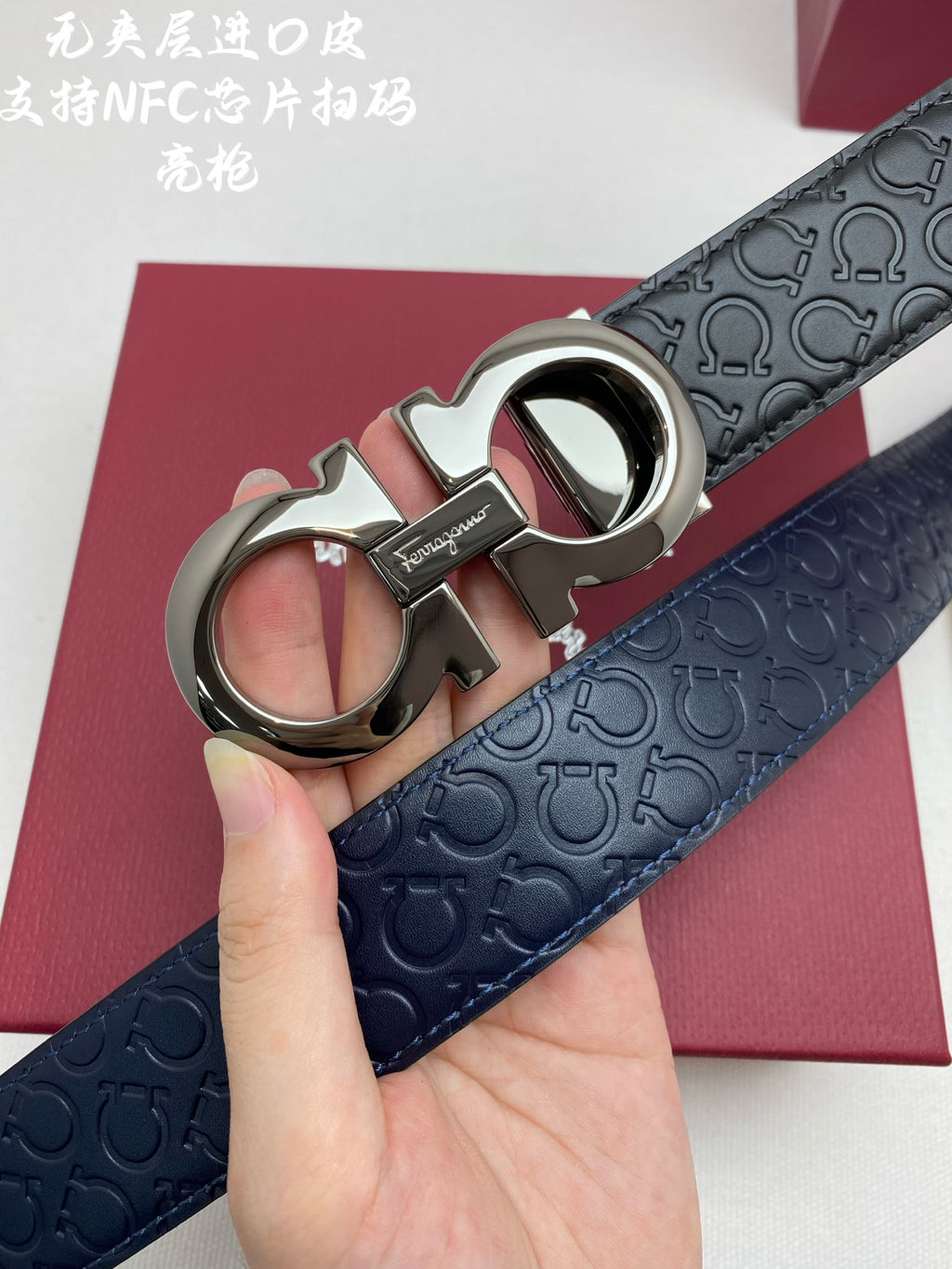 Ремінь Salvatore Ferragamo з натуральної шкіри