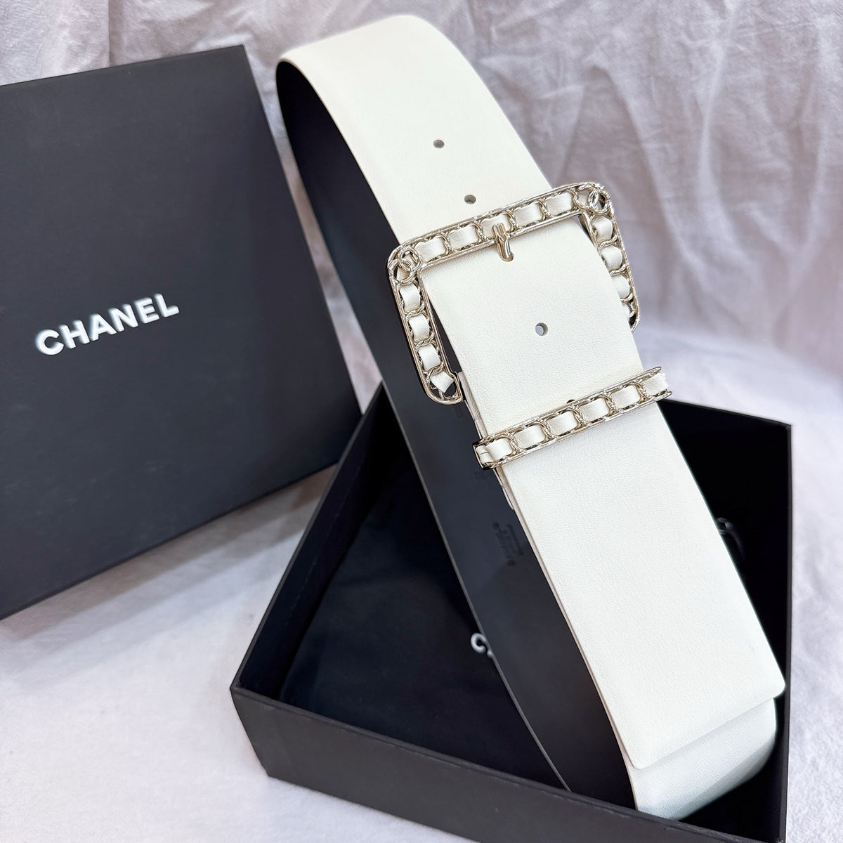 Ремінь Chanel з натуральної шкіри з пряжкою-штифтом — фото 5