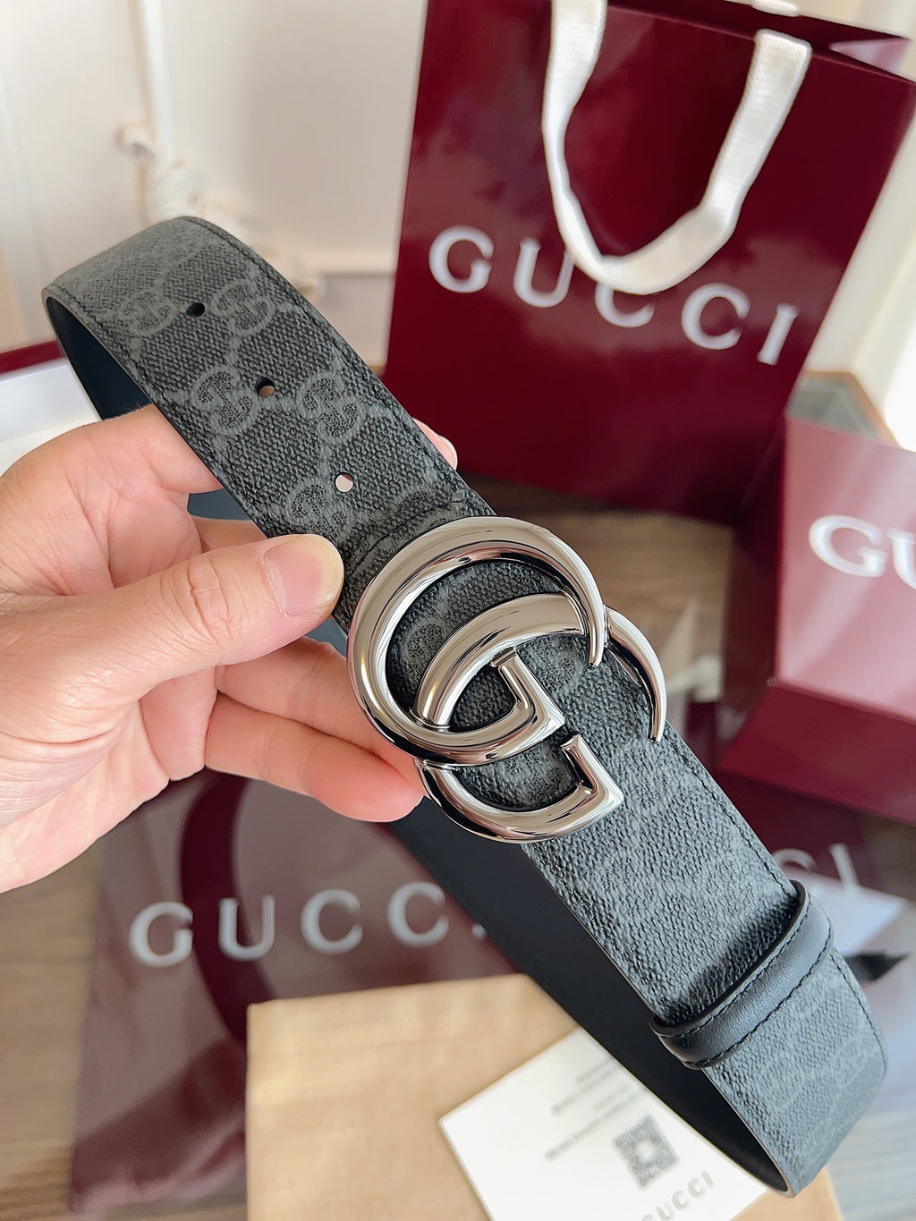Ремінь Gucci GG Supreme з полотна та натуральної шкіри