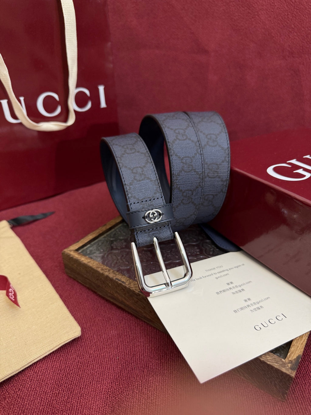 Ремінь Gucci з ПВХ та натуральної шкіри