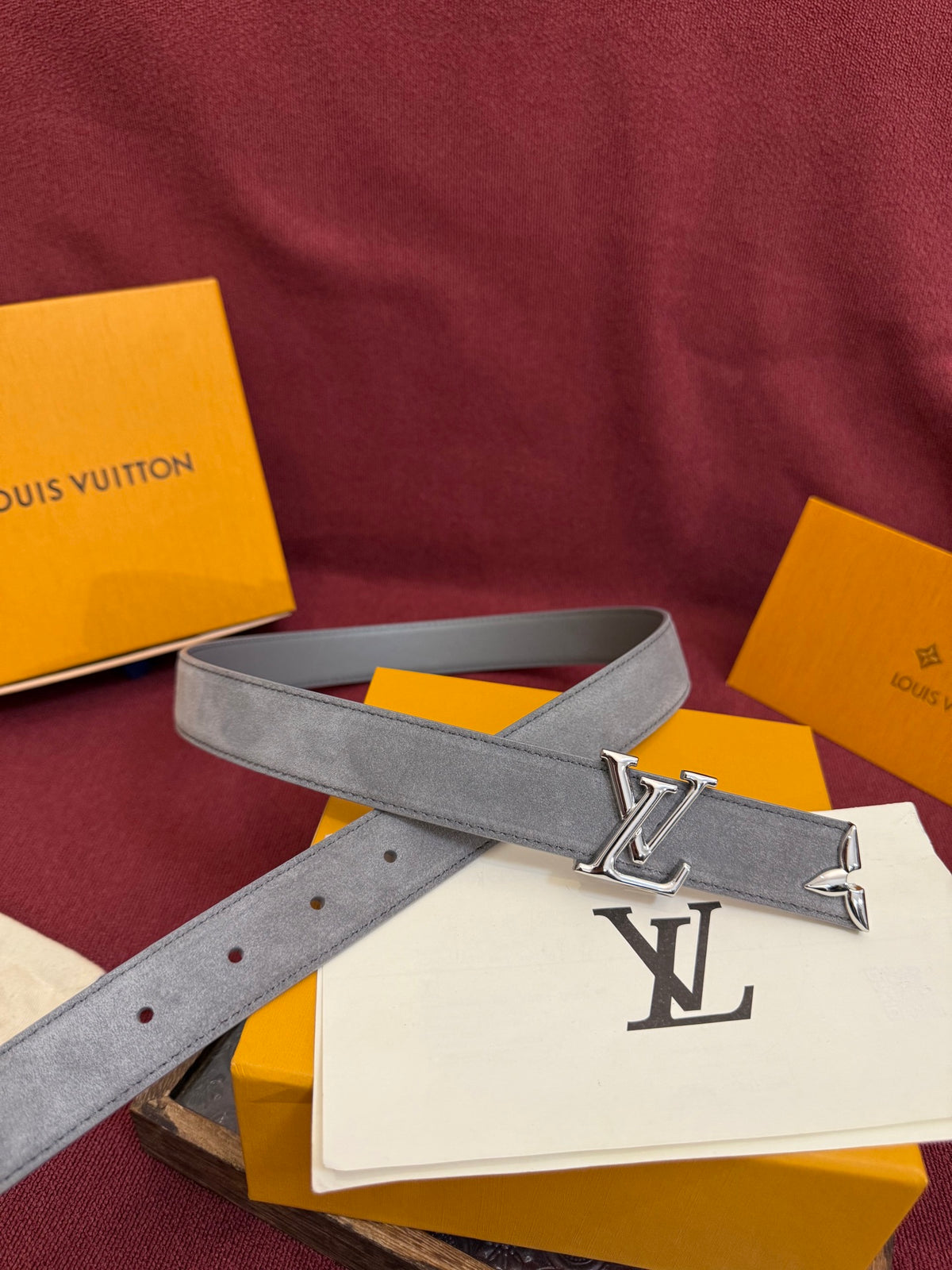 Ремінь Louis Vuitton з натуральної замші — фото 3