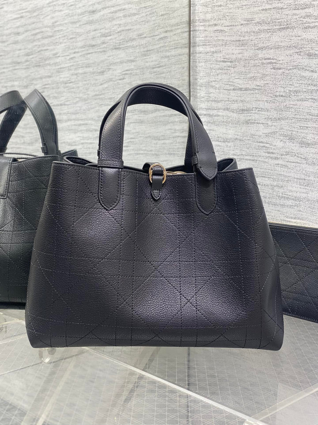 Сумка Dior Toujours з натуральної шкіри — фото 3
