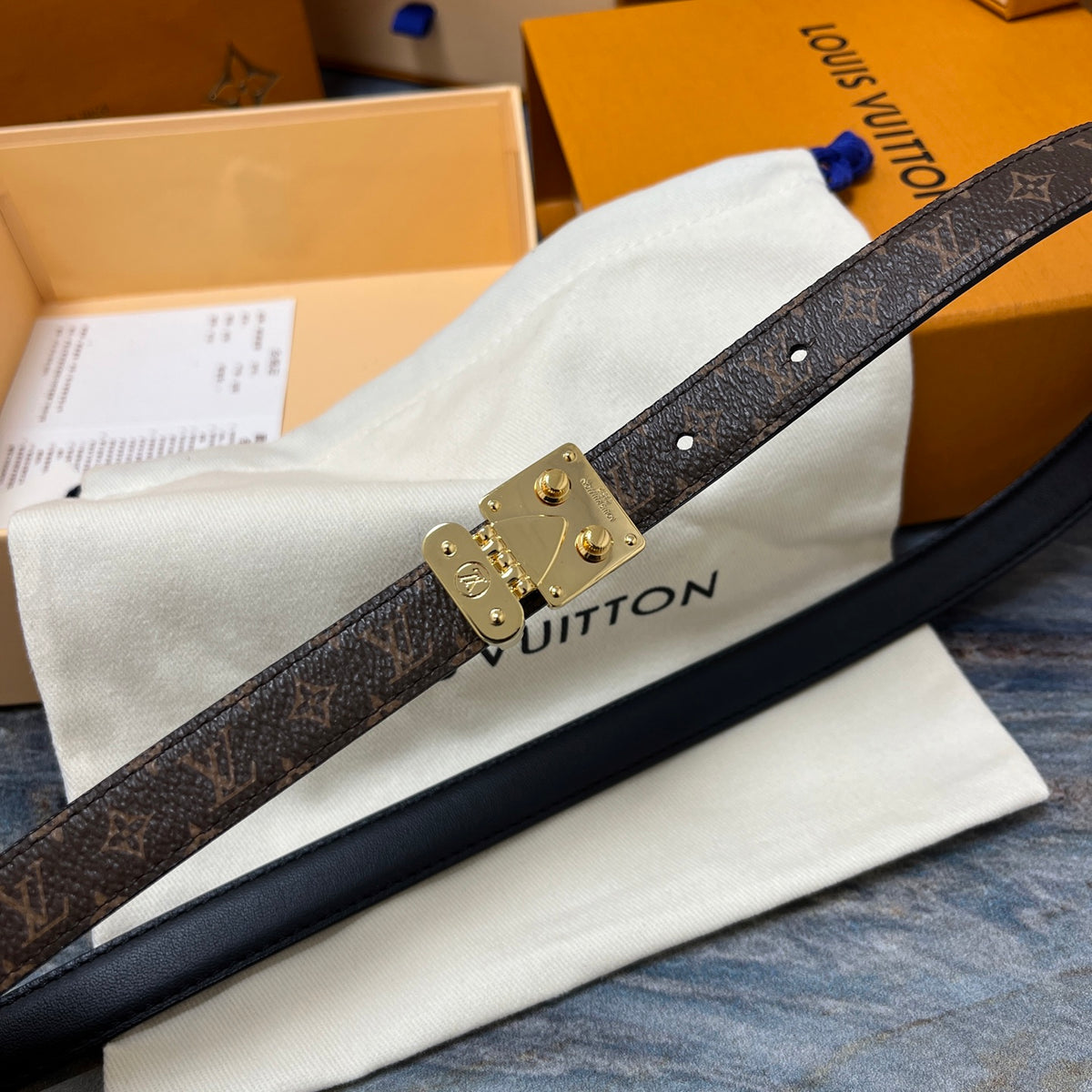 Ремінь Louis Vuitton з текстилю й натуральної шкіри — фото 6