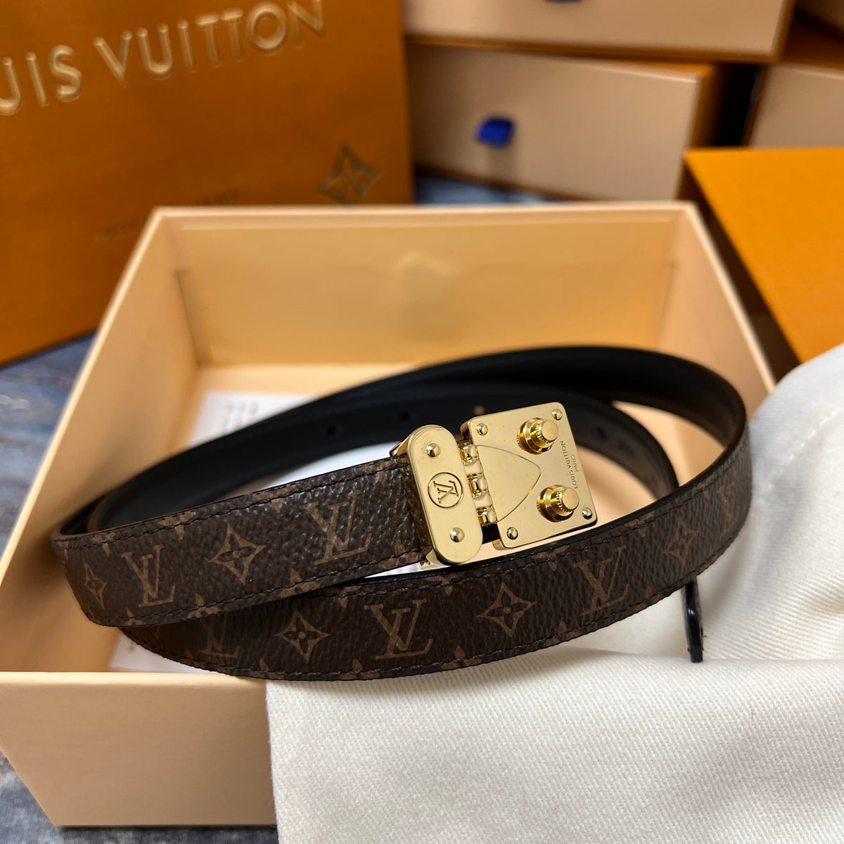 Ремінь Louis Vuitton з текстилю й натуральної шкіри — фото 2