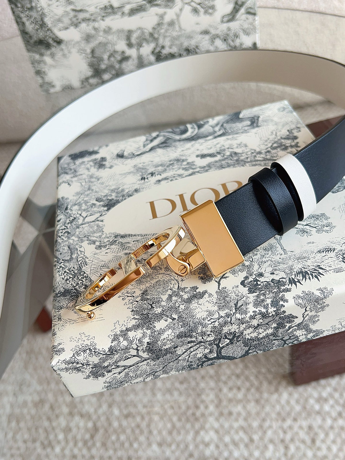 Ремінь Dior з натуральної телячої шкіри