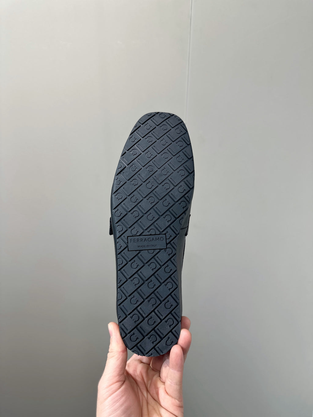 Чоловічі шкіряні туфлі Ferragamo