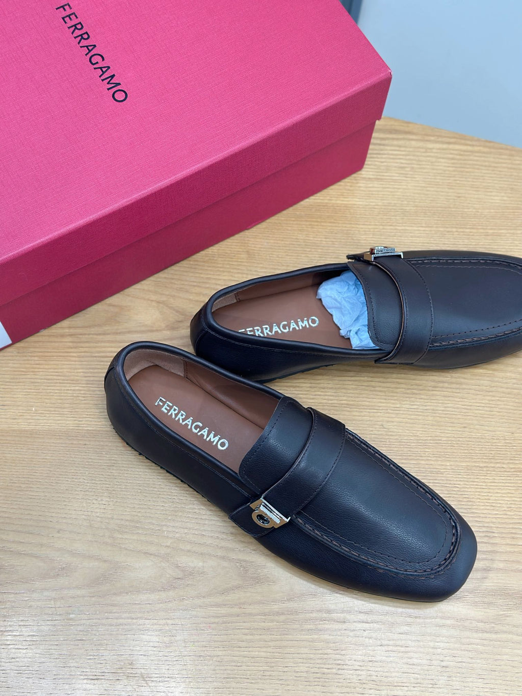 Чоловічі шкіряні туфлі Ferragamo