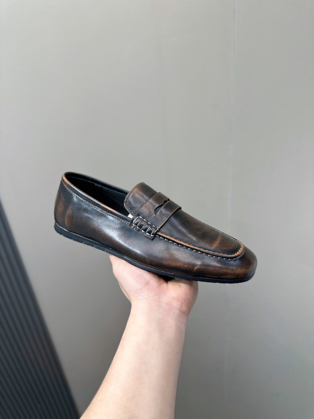 Чоловічі шкіряні туфлі Ferragamo