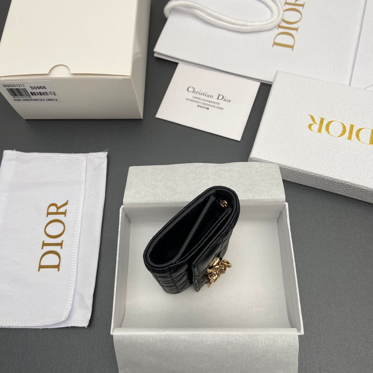 Гаманець Dior зі шкіри ягняти, чорний — фото 6